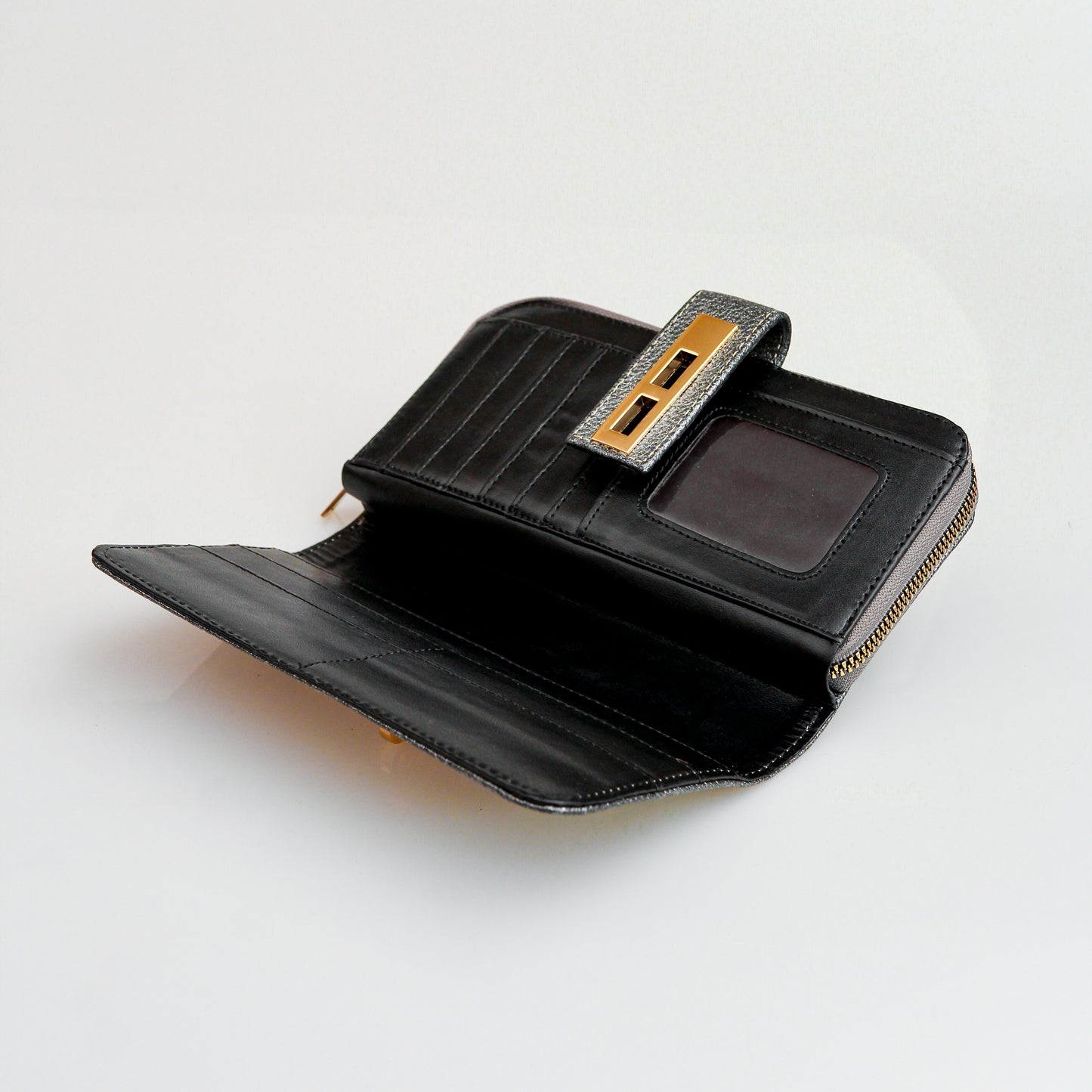 Cartera Lisa con herraje